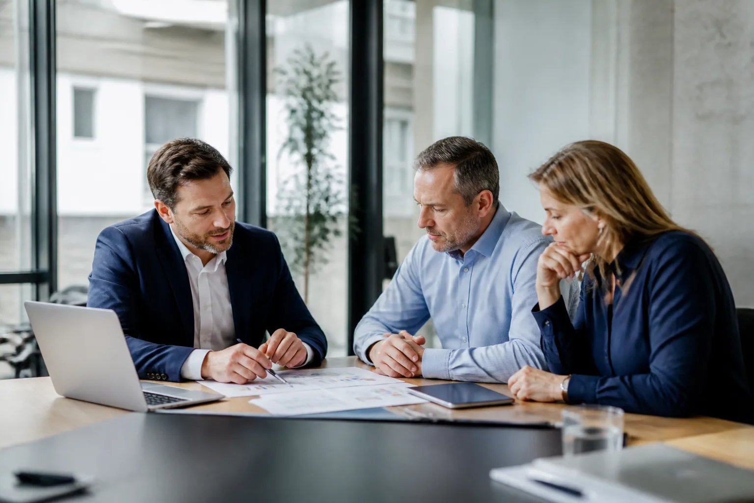 Outsourced IT director (vCIO): steer your IT without hiring